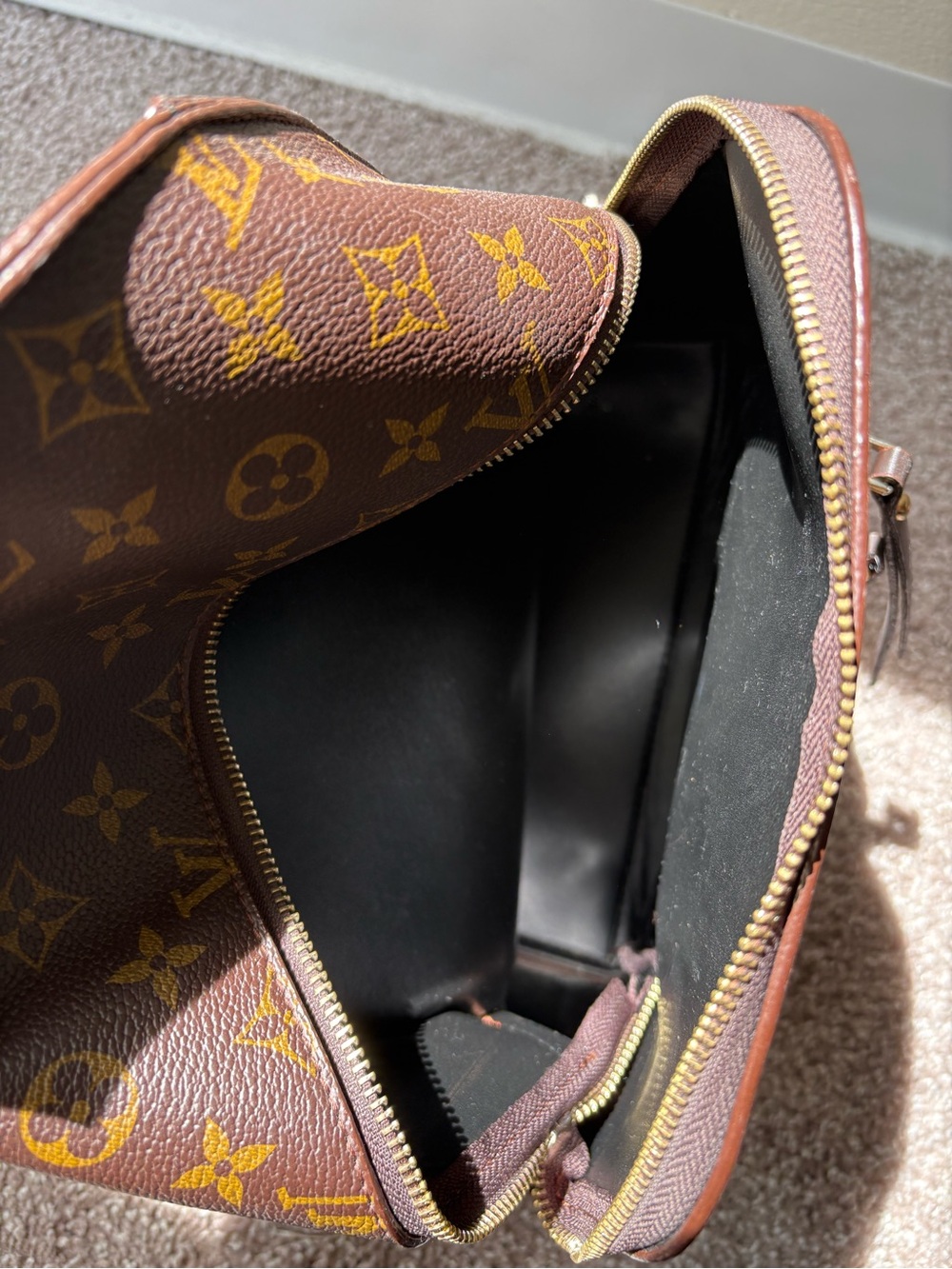 Monogram Pattern Brown Canvas Backpack with Matching Pouch - Picture 5 of 9